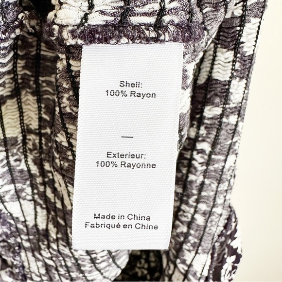 Likely Navy Blue white Floral print Zephra Shirred Floral Mini Dress sz 8 - Picture 12 of 12